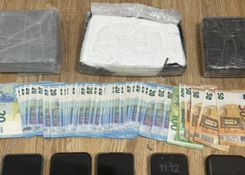 Τρεις συλλήψεις για διακίνηση ναρκωτικών στην Αττική – Κατασχέθηκαν πάνω από 3 κιλά κοκαΐνης