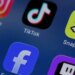 Η Γαλλία απαγόρευσε με νόμο τα social media για παιδιά κάτω των 15 ετών