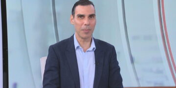 Θεμιστοκλέους στο ΕΡΤnews: Η φωτιά στο Σισμανόγλειο ήταν εμπρησμός, έγινε με πρόθεση – Κάτω από τέσσερις μήνες η αναμονή για χειρουργείο