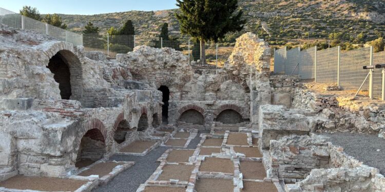 Σημαντικά έργα του ΥΠΠΟ στη Σάμο: Ξεκινά η αποκατάσταση της Παναγίας στο Καρλόβασι – Αποδόθηκαν οι Άη Γιαννάκηδες και το Παλαιοχριστιανικό Κοιμητήριο