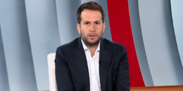 Τσάπαλος στο ΕΡΤNews: Θα εξεταστούν ξανά μέτρα για τα καύσιμα εφόσον χρειαστεί – Πάνω από 1 δισ. ευρώ το πακέτο της ΔΕΘ