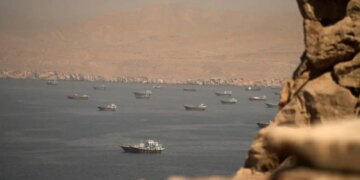 Στενά του Ορμούζ: Εξερράγη πετρελαιοφόρο που έπεσε σε ναυτική νάρκη