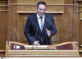 Επαγγελματικός προσανατολισμός από το Γυμνάσιο και αναβάθμιση της τεχνικής εκπαίδευσης – Τι είπε στο ΕΡΤnews Radio 105,8 ο Υφυπουργός Παιδείας