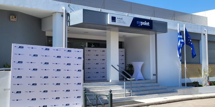 Εγκαίνια νέου myPoint της ΑΑΔΕ στην Κηφισιά – Κ. Χατζηδάκης: Αναβαθμισμένη εξυπηρέτηση του πολίτη σύντομα και στις δομές του πρώην ΟΠΕΚΕΠΕ