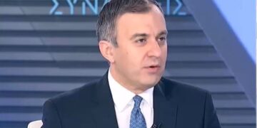 Χατζηβασιλείου στο EΡΤnews Radio 105,8: «Η Τουρκία διεκδικεί να αποκτήσει αυτά τα οποία για την Ελλάδα είναι συμφωνημένα» – Απάντηση στα περί «εθνικής ήττας»