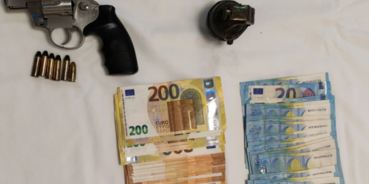 Προφυλακίστηκε και ο 35χρονος για τη σχεδιαζόμενη επίθεση με χειροβομβίδα κατά του πρώην εισαγγελέα του Αρείου Πάγου