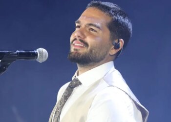 O Χρήστος Μάστορας έρχεται στη σκηνή του VOX με πρόγραμμα