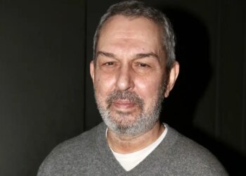 Χρήστος Χατζηπαναγιώτης: «Δεν έχω ζηλέψει κάποιο ρόλο, είμαι χορτασμένος»