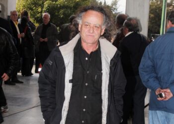 Συλλυπητήριο μήνυμα του ΠΑΣΟΚ για τον θάνατο του Νίκου Καλογερόπουλου - ertnews.gr