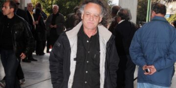 Συλλυπητήριο μήνυμα του ΠΑΣΟΚ για τον θάνατο του Νίκου Καλογερόπουλου - ertnews.gr