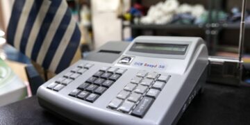 ΑΑΔΕ: Πάνω από 320.000 καταγγελίες πολιτών για φορολογικές παραβάσεις - Εντείνονται οι έλεγχοι ενόψει Δεκαπενταύγουστου