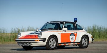 Στο σφυρί Porsche 911 Targa της ολλανδικής αστυνομίας