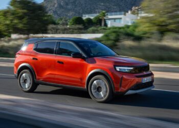 Επιστρέφει το Opel Antara;