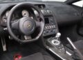 Lamborghini: Οι πελάτες θέλουν τρίτο πεντάλ και λεβιέ, η εταιρεία;