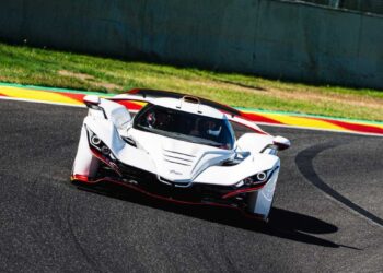 Supercar από την Τσεχία έσπασε το ρεκόρ στο Spa κατά… λάθος!