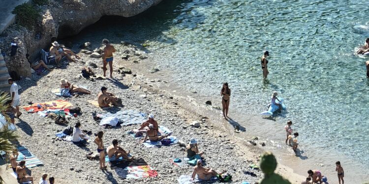 Καιρός: «Σαραντάρια» από αύριο σε πολλές περιοχές της χώρας - Αυξάνεται ο κίνδυνος πυρκαγιάς - ertnews.gr