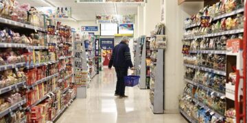 Περισσότερα προϊόντα στη λίστα για τις μειωμένες τιμές - Στόχος ο αρνητικός πληθωρισμός στα τρόφιμα - ertnews.gr