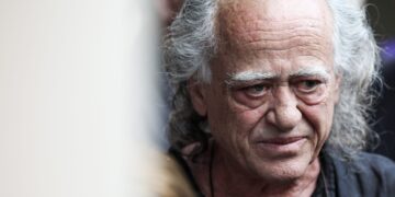 Πέθανε ο σπουδαίος Μεσσήνιος ηθοποιός Νίκος Καλογερόπουλος σε ηλικία 74 ετών - ertnews.gr