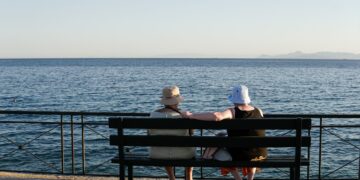Κλιματική αλλαγή: Οι ηλικιωμένοι θα εκτίθενται ολοένα περισσότερο σε επικίνδυνη ζέστη