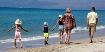Τουρισμός για Όλους 2026-2027: Εκπνέει αύριο (21/08) η προθεσμία για την υποβολή αιτήσεων