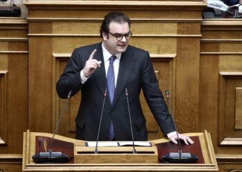 Τριπλό σχέδιο για την οικονομία προαναγγέλλει ο Πιερρακάκης: Ελαφρύνσεις, πρώτη κατοικία και νέες επενδύσεις