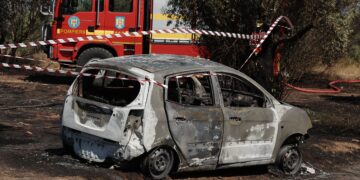 Σπάτα: Στο επίκεντρο της έρευνας το καμένο όχημα με τον νεκρό άνδρα για τη φωτιά στο Ήμερο Πεύκο - ertnews.gr