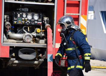 Άρτα: Έκρηξη σε μετασχηματιστή της ΔΕΗ στη Γραμμενίτσα - Στο σκοτάδι πολλές περιοχές - ertnews.gr