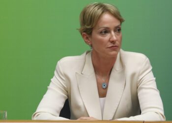 Σδούκου για Τσίπρα: Ίδια συνταγή με το 2015 - Ποντάρει στην αποσταθεροποίηση για προσωπικό όφελος