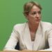 Σδούκου για Τσίπρα: Ίδια συνταγή με το 2015 - Ποντάρει στην αποσταθεροποίηση για προσωπικό όφελος