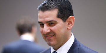 Μ. Δαμιανού: Με γαλλικό πλοίο ξαναρχίζουν οι έρευνες για το καλώδιο Ελλάδας–Κύπρου