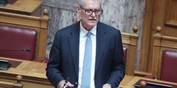 Τουρνάς: Απέναντι σε ακραία καιρικά φαινόμενα δεν υπάρχουν περιθώρια εφησυχασμού - Ζήτησε πλήρη ετοιμότητα του κρατικού μηχανισμού για τις επόμενες μέρες