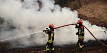 Σε κατάσταση κινητοποίησης «Red Code» αύριο για Αττική, Εύβοια, Χίο και Λέσβο - Πολύ υψηλός κίνδυνος πυρκαγιάς - ertnews.gr