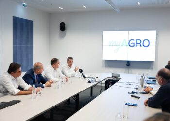 Κριτική από την αντιπολίτευση για την παρουσίαση από τον Πρωθυπουργό του MyAGRO