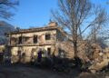 Σαλαμίνα: Ξεκινούν οι αυτοψίες στα καμένα σπίτια - Σε εξέλιξη οι έρευνες τα αίτια της φονικής πυρκαγιάς - ertnews.gr