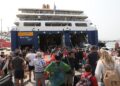 Επιστροφή στην Αθήνα για τους εκδρομείς του Αυγούστου, αυξημένη η κίνηση στα λιμάνια – Νέα έξοδος για τους τελευταίους αδειούχους - ertnews.gr