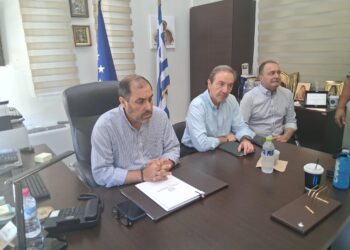 Κατσαφάδος από Φωκίδα: Αρχές Σεπτέμβρη οι αιτήσεις για τις κατοικίες με αποζημίωση στο 100%