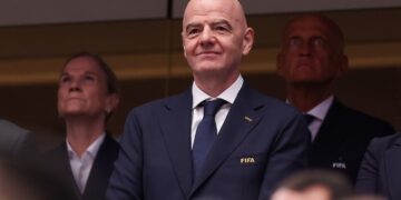 Σέφερ: «Μη βιώσιμη πια η παραμονή Ινφαντίνο» - www.ertsports.gr