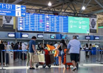 Την άμεση και πλήρη κάλυψη όλων των κενών οργανικών θέσεων ζητά η Ομοσπονδία Συλλόγων Υπηρεσίας Πολιτικής Αεροπορίας