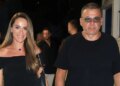 Γιώργος Λιάγκας - Μαρία Αντωνά: Χαμογελαστοί ποζάρουν σε εστιατόριο της Μυκόνου