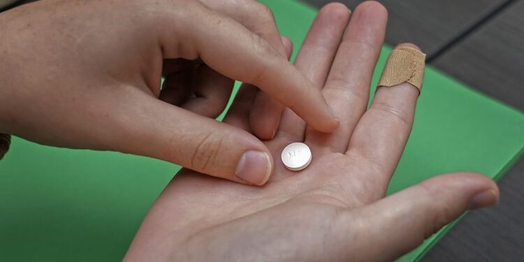 FDA: Εγκρίθηκε νέο φάρμακο για τον καρκίνο του παγκρέατος – Σχεδόν διπλασιάζει τον χρόνο επιβίωσης