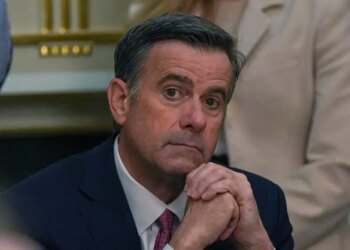 Κρεμλίνο: Ο επικεφαλής της CIA ταξίδεψε στη Μόσχα αλλά δεν συναντήθηκε με τον Πούτιν - «Έγιναν επαφές μεταξύ των υπηρεσιών ασφαλείας»