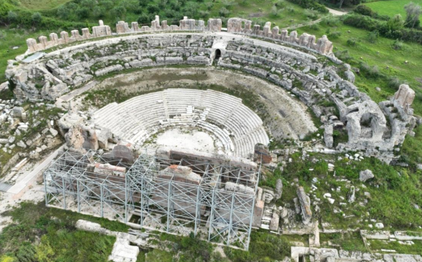 Ήπειρος: Αποκαθίσταται το κάτω κοίλο του Μεγάλου Θεάτρου της Αρχαίας Νικόπολης