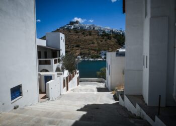 Ποιες αλλαγές φέρνει η ΚΥΑ του ΕΙδικού Χωροταξικού Πλαισίου για τον Τουρισμό