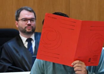 Γερμανία: Ισόβια για τον Αφγανό που σκότωσε δύο ανθρώπους όταν έπεσε με το αυτοκίνητό του σε διαδηλωτές στο Μόναχο