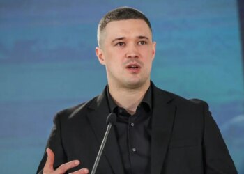 Ουκρανία: Σε εκλογές καλεί ο πρώην υπουργός Άμυνας, Μιχαΐλο Φέντοροφ - Οι δημοσκοπήσεις που δείχνουν «αβεβαιότητα» για Ζελένσκι