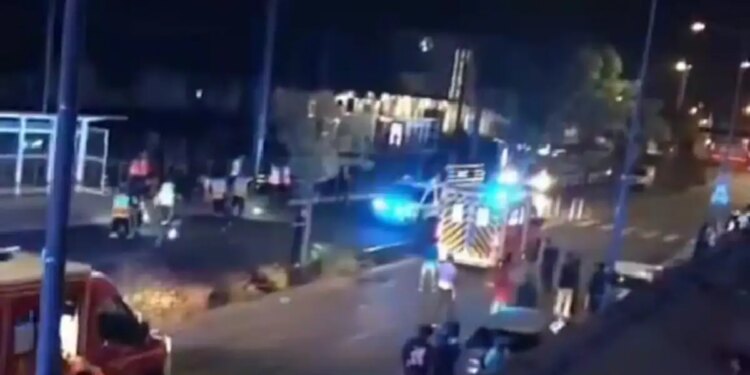 Γαλλία: 26χρονος έριξε επίτηδες το όχημά του πάνω σε πεζούς - Ένας νεκρός και 10 τραυματίες