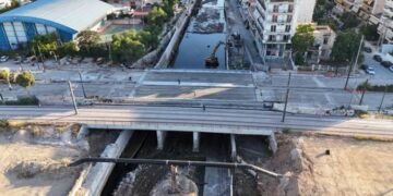 Παλαιά Λεωφόρος Ποσειδώνος: Έτοιμη η νέα γέφυρα – Τέλος στην ταλαιπωρία για τους οδηγούς