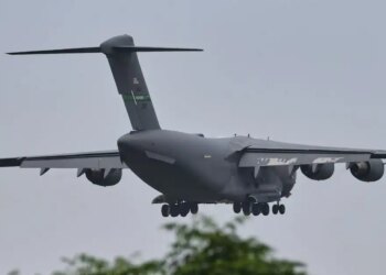 Μόσχα: Αμερικανικό μεταγωγικό C-17 προσγειώθηκε στο αεροδρόμιο Βνούκοβο - Σιγή ιχθύος από το Κρεμλίνο
