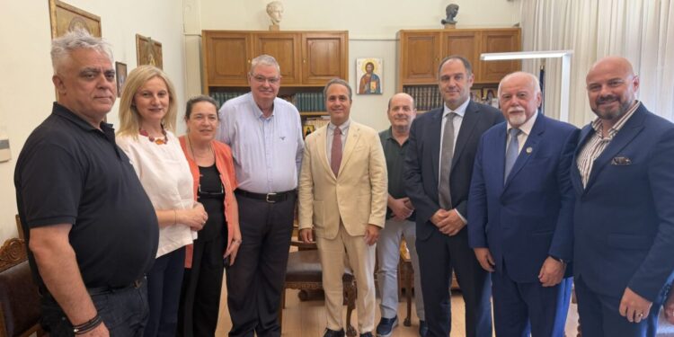 Ο γενικός πρόξενος των ΗΠΑ στη Θεσσαλονίκη επισκέφθηκε την Ήπειρο – Στο επίκεντρο εμπόριο, επενδύσεις και περιφερειακή συνεργασία