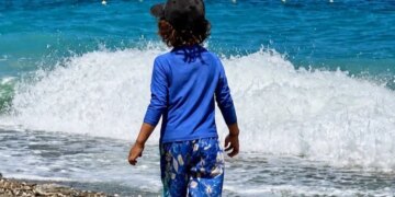 Ο Πάνος Ιωαννίδης δημοσίευσε μία πόζα του 4χρονου γιου του από τις διακοπές τους